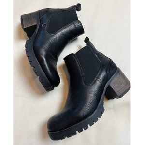 Bull Boxer Black Leather Chelsea Boots Size 38
